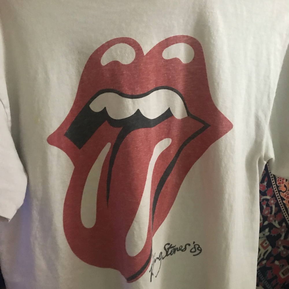 brandy melville rolling stones shirt